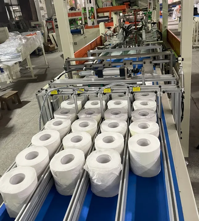 Toilettenpapier / Küchenpapier Automatische Produktionslinie Jrt Maxi Aufwickelmaschinen 3